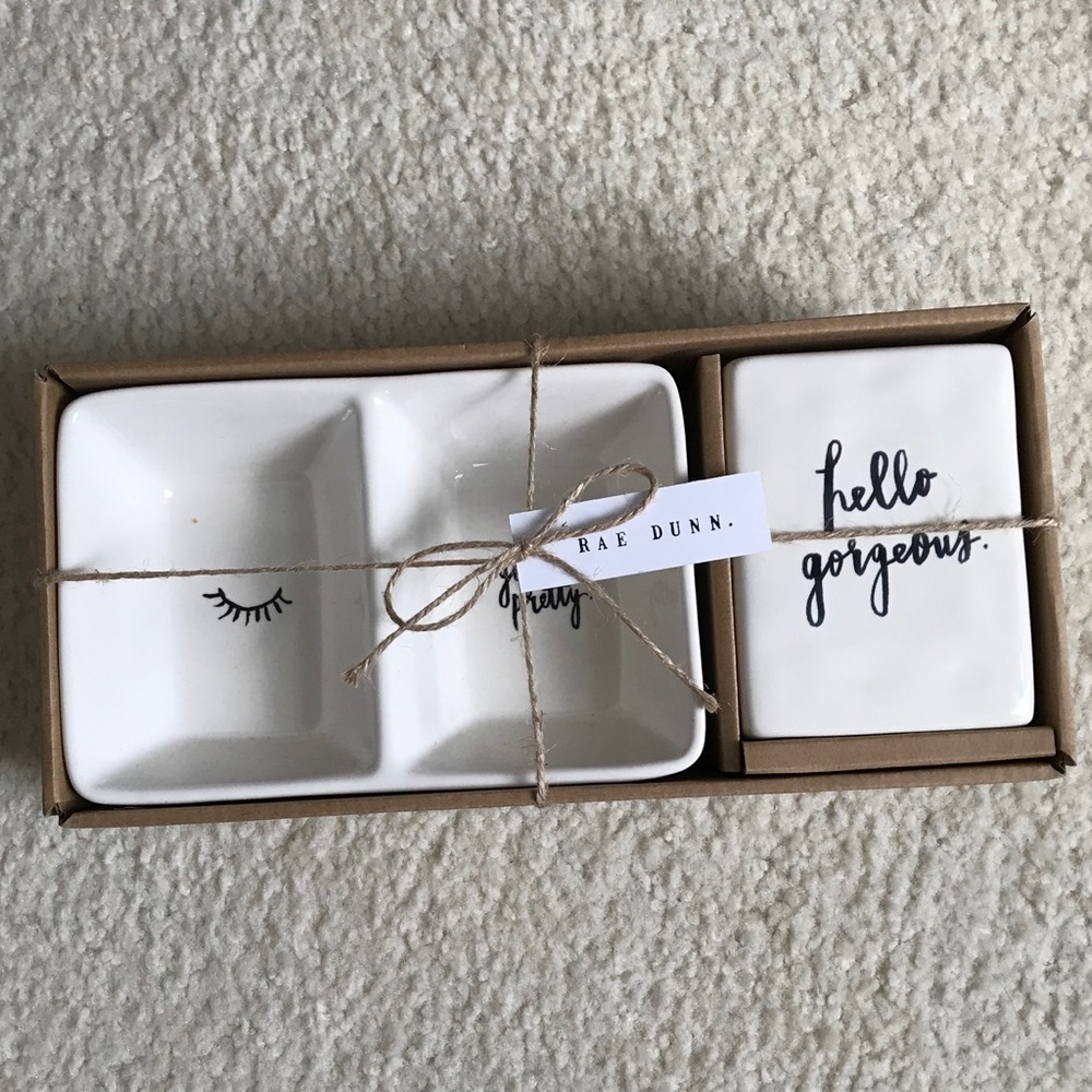 Rae Dunn Jewelry and makeup brush holder